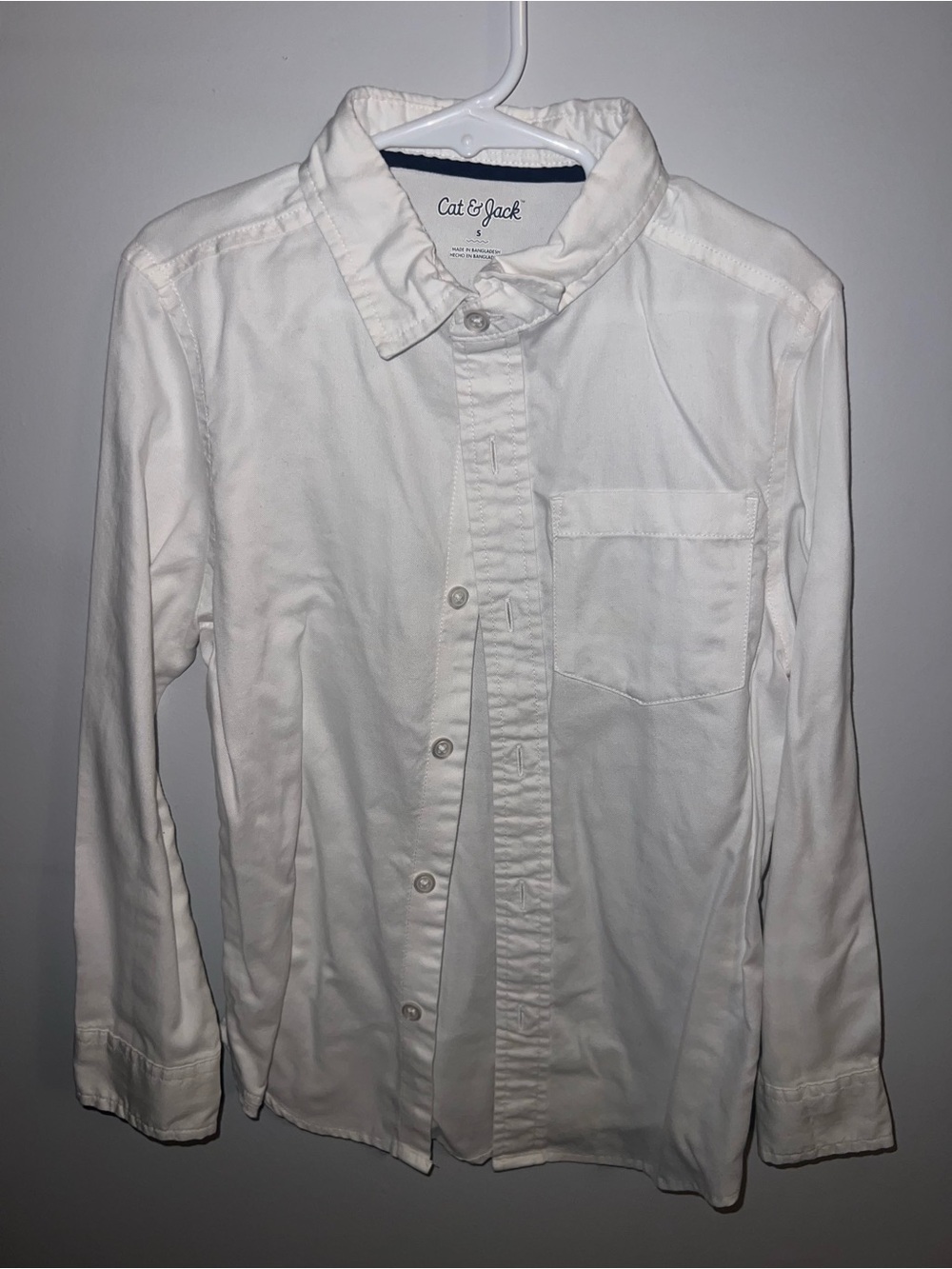 Cat & Jack White boys Long Sleeve Button-Down Shirt